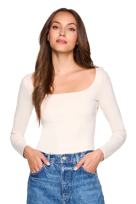 long sleeve scoop front top