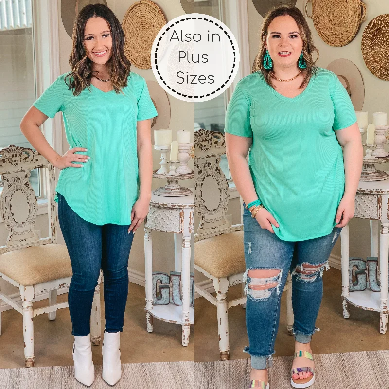 Simply Obsessed Ribbed Short Sleeve V Neck Top in Mint